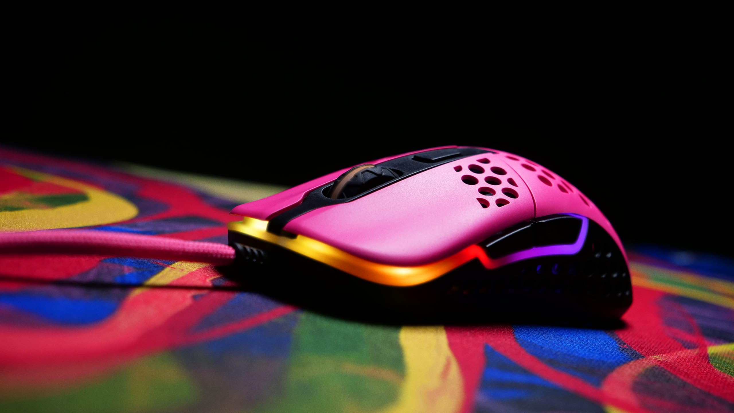 cherry-xtrfy-m42-rgb-gaming-maus-pink-kabel-1-8-m image 6