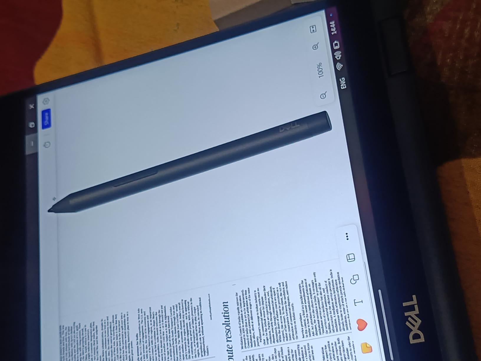 Stift am Laptop