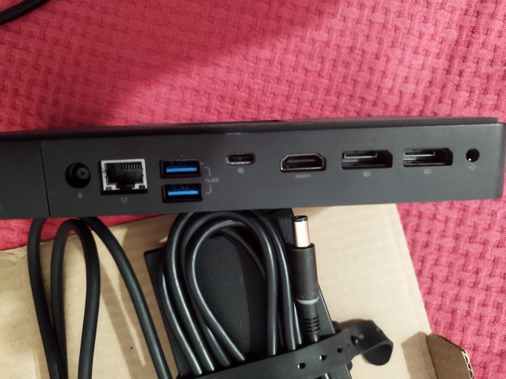 Ein Kabel reicht