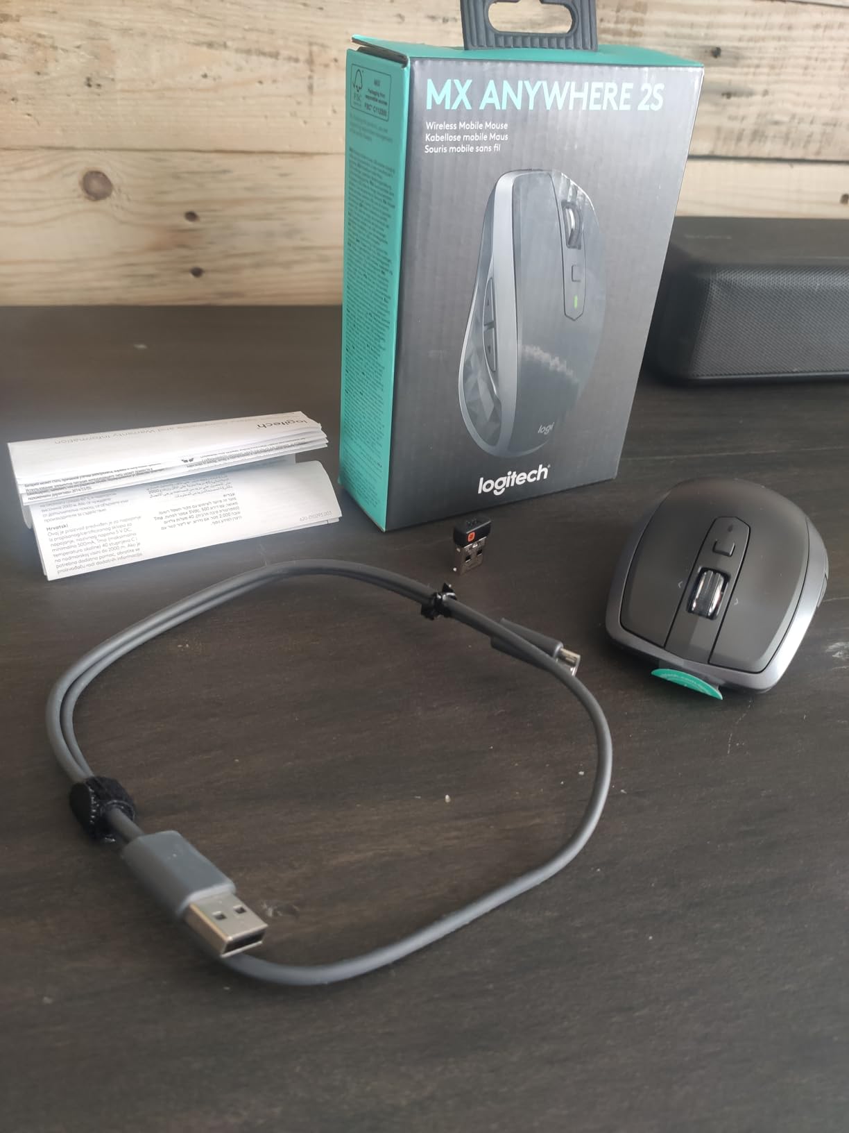 Klein und robust
