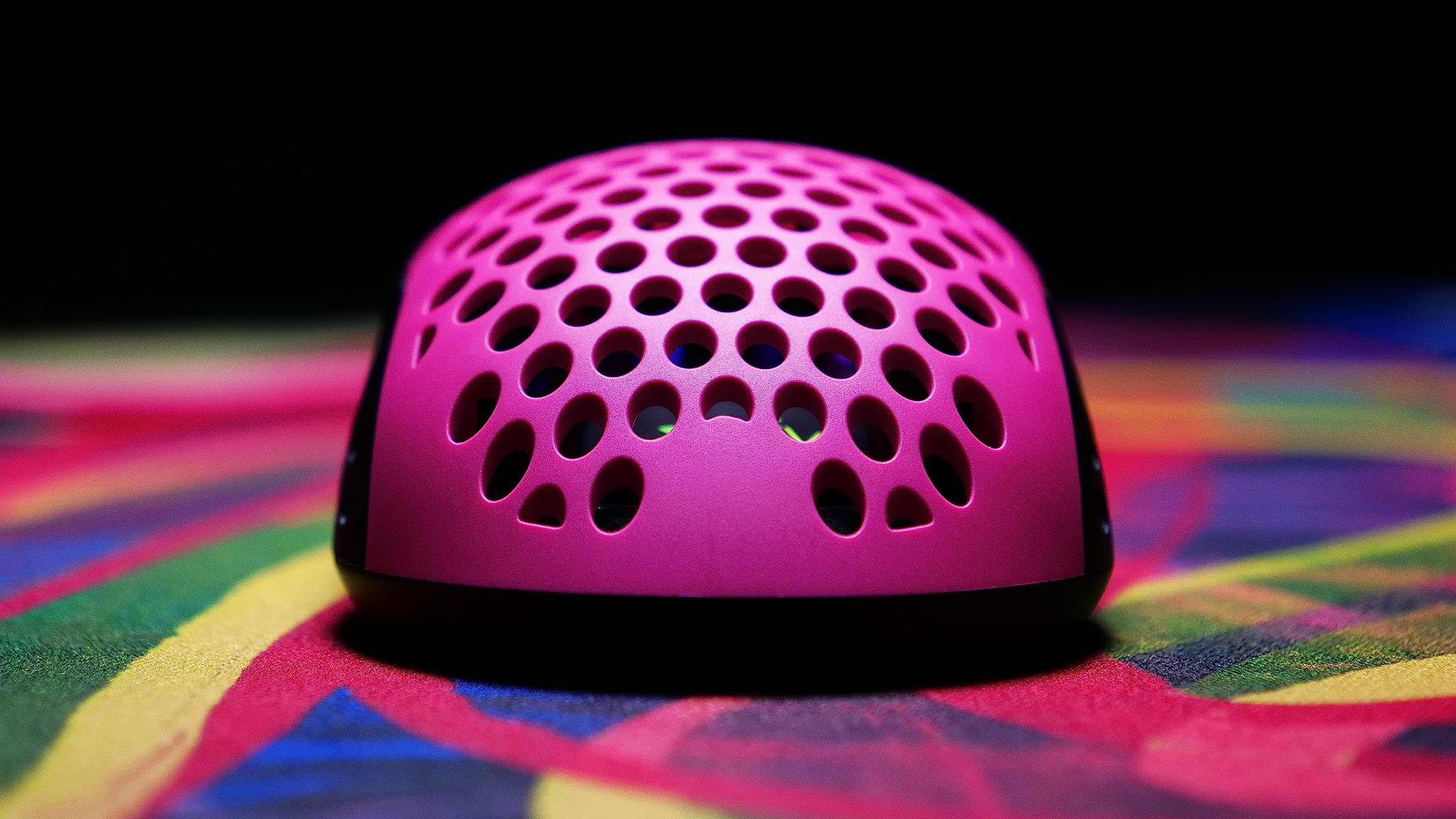 cherry-xtrfy-m42-rgb-gaming-maus-pink-kabel-1-8-m image 5